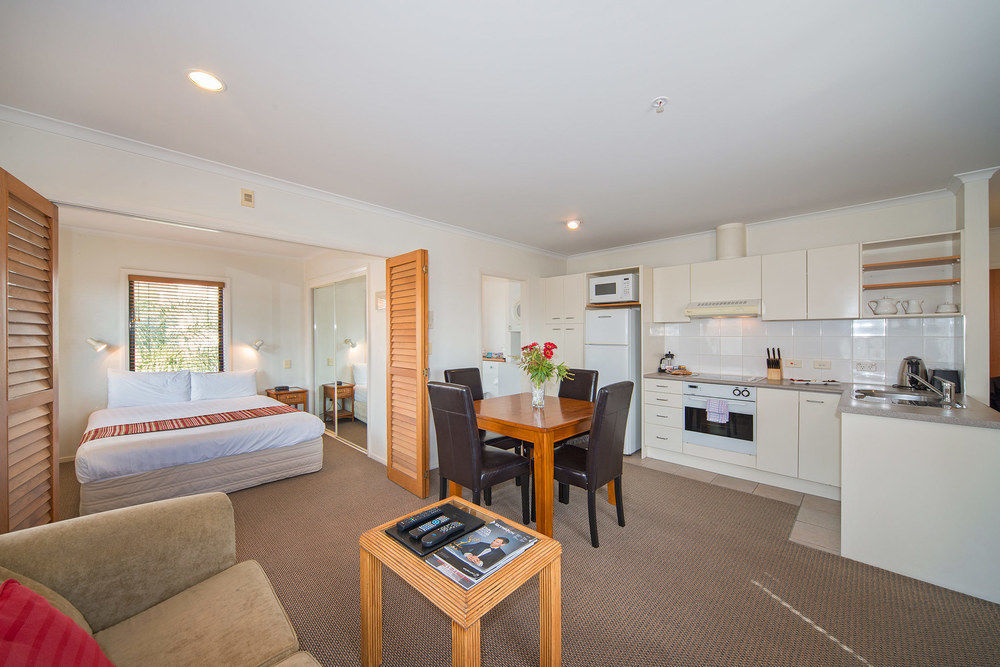 Apollo On Nelson Aparthotel Auckland Bagian luar foto